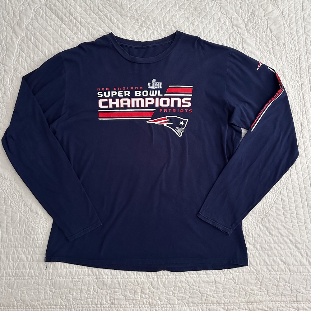 New England Patriots Super Bowl LIII Champions Long Sleeved Graphic Tee T-Shirt